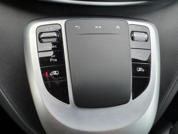 Mercedes-Benz EQV